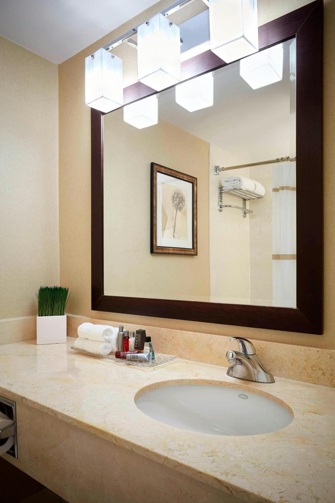 Ottawa Marriott Hotel Bagian luar foto